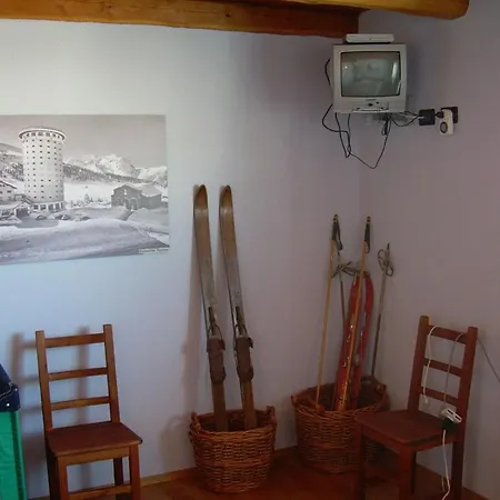 Hotel Tana Della Volpe à Sestrières Extérieur photo