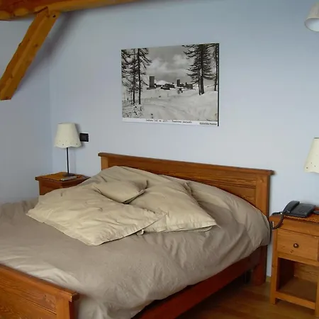 Hotel Tana Della Volpe à Sestrières Extérieur photo