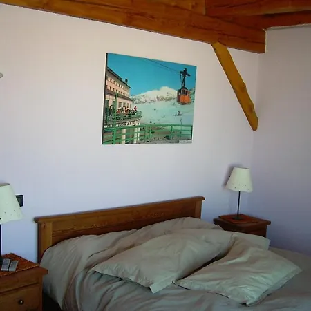 Hotel Tana Della Volpe à Sestrières Extérieur photo